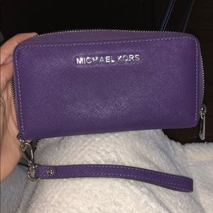 Michael Kors wristlet/wallet